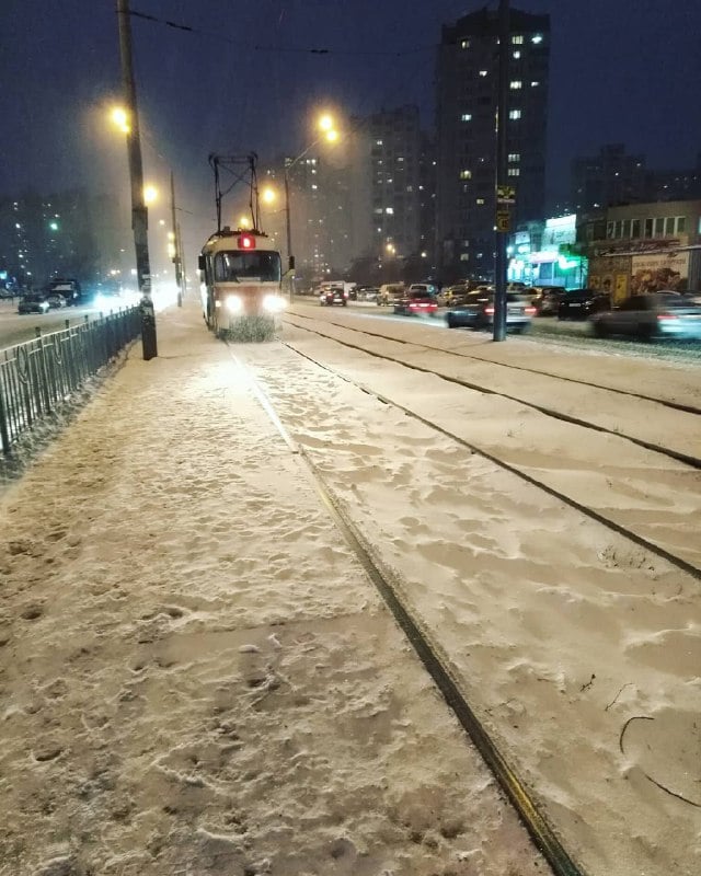 Сніг у Києві. Фото: Апостроф