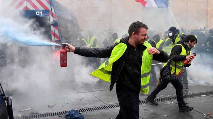 Акции протеста пройдут и в регионах Франции. фото — Figaro