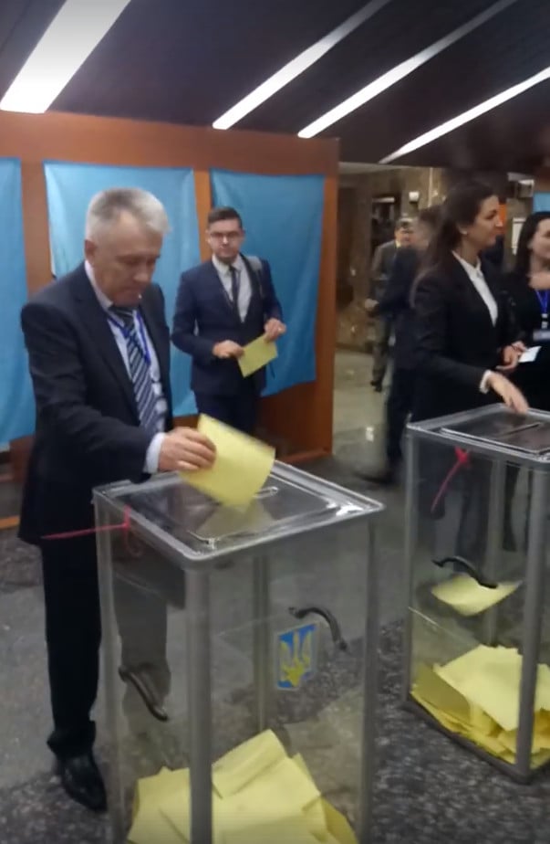 Момент голосования, фото: Пресс-служба Совета судей Украины