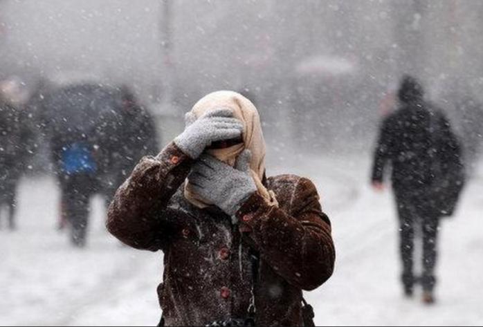 В Україні очікуються хуртовини, сніг з дощем та сильний вітер