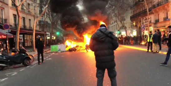 Протесты «желтых жилетов» во Франции