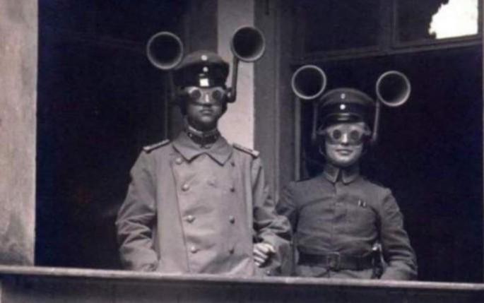 Так называемые "слушатели", которые наблюдали за действиями противника во время Первой мировой войны