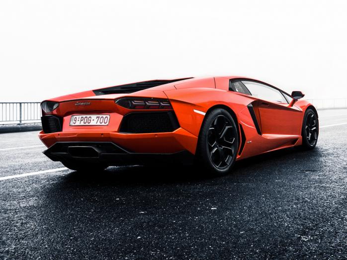 Суперкар Lamborghini Aventador. Фото: flickr.com