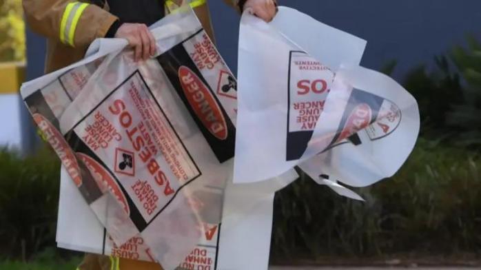 Австралиец разослал 38 пакетов с асбестом, фото: Sydney Morning Herald