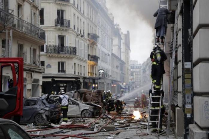 Витік газу вважають причиною сьогоднішнього вибуху в центрі Парижа, фото: The Local