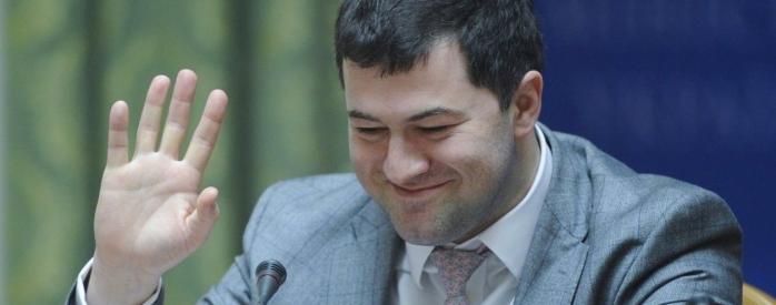Насиров указал в декларации 6 грн доходов в 2017 году. Фото: ТСН