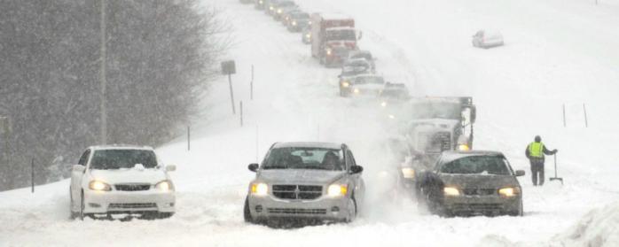 Снігопади, хуртовини та обмеження руху: рятувальники попередили про ускладнення погодних умов. Фото: upmp.news