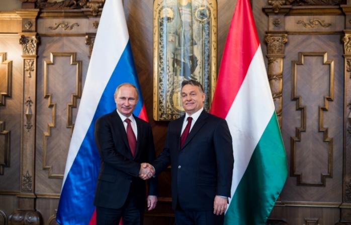 Угорщина відмовляється від жорсткої політики проти Росії. Фото: PolitRussia.com