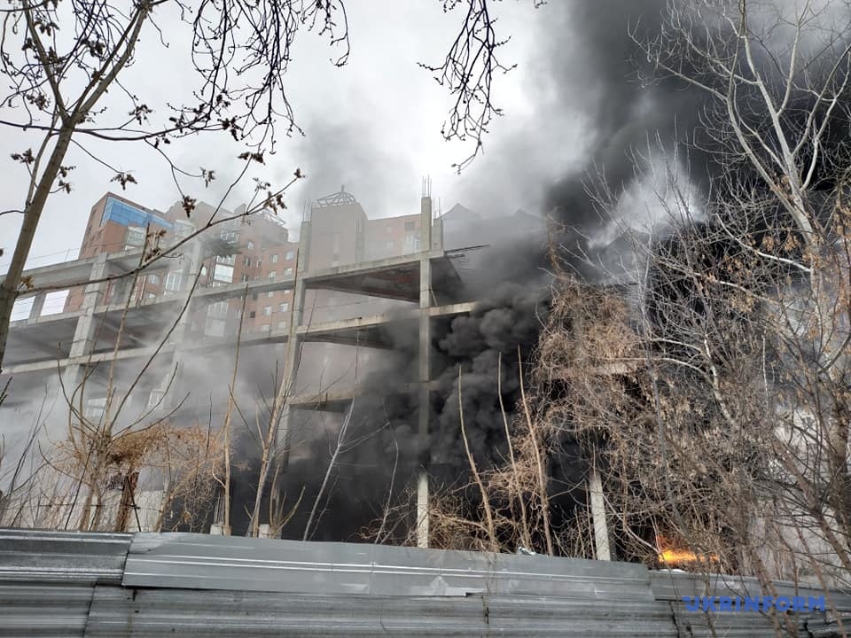 Пожар в Днепре, фото: «Укринформ»