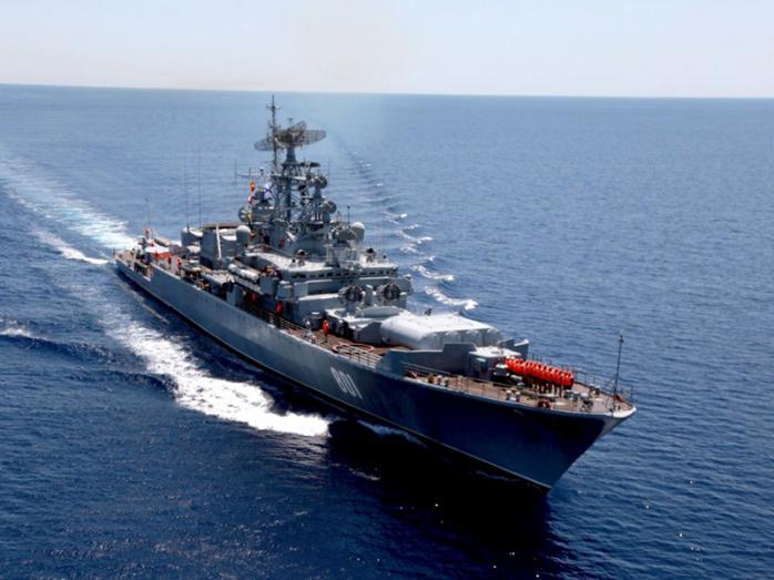 Російський корабель у Чорному морі. Фото: LiveJournal