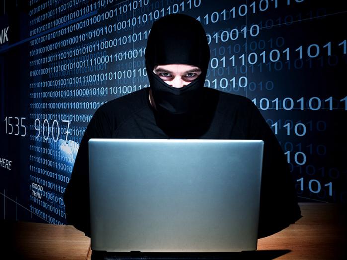 Хакера затримали співробітники СБУ. Фото: Інформатор