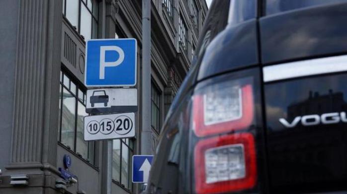 Інспектори з паркування почнуть працювати у Києві з лютого. Фото: Podrobnosti.ua