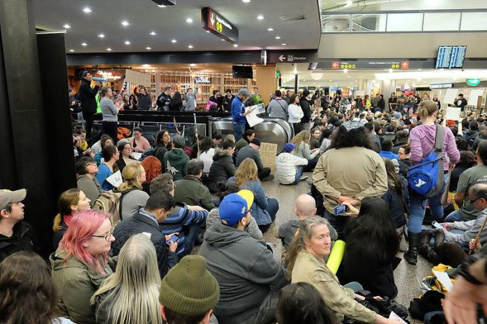 Забастовка в аэропорту Германии вызвала отмены и задержки авиарейсов / Фото: wikimedia