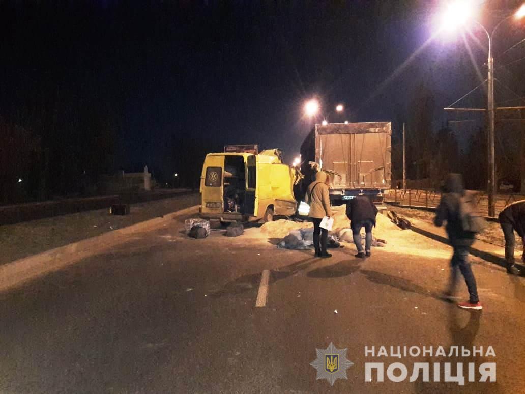 В результате аварии в Виннице, погибли трое граждан Молдовы. Фото: vn.npu.gov.ua
