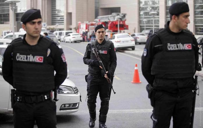 Волна арестов охватила Турцию. Фото: Вестник Кавказа