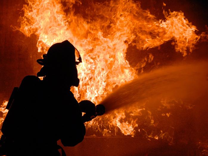 Пожар в Черниговской области унес жизни трех человек. Фото: ЦензорНЕТ