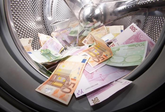 Фігурантом скандальної справи про «Великоїросійської пральні» став ще один європейський банк. Фото: UTMagazine.ru