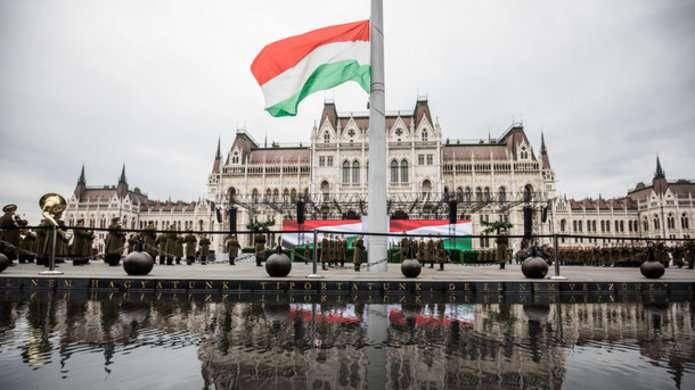 В Венгрии не скрывают, что хотят договариваться с новой властью в Киеве, фото — АСС