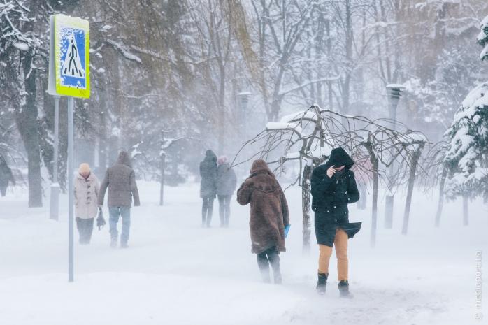 Сніг, морози і ожеледиця: Україну очікує різка зміна погодних умов. Фото: Павло Пахоменко