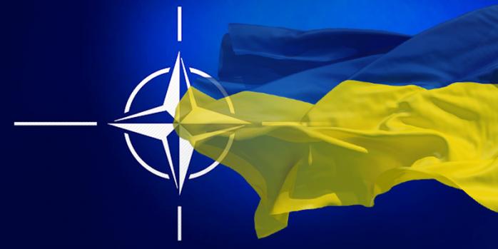 Участь українських солдатів в натівських програмах зміцнює перспективу вступу України в НАТО. Фото:Цензор.Нет