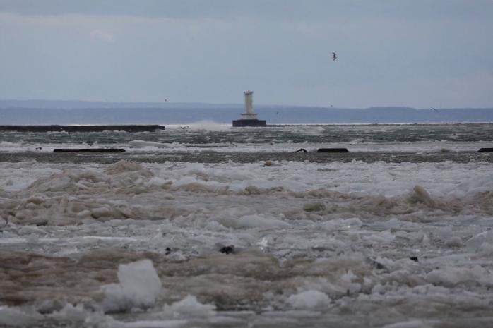 Ледяное цунами в Канаде, фото — buffalonews.com