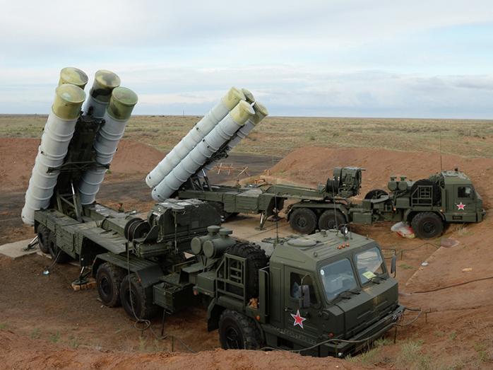 Російська зенітно-ракетна система С-400. Фото: 5 канал