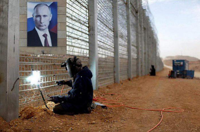 Латвия отгородилась от РФ пограничным забором. Фото: Інформатор