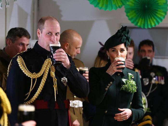 Кейт Миддлтон и принц Уильям на праздновании Дня святого Патрика. Daily Mail
