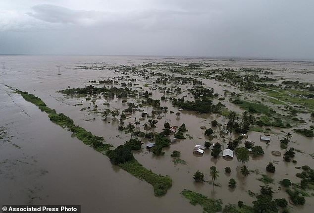 Циклон “Ідай” приніс масштабні повені та руйнування в Африку / Фото: Photo World Food Programme via AP 