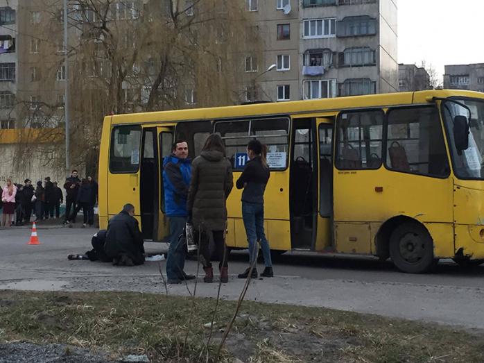 Автобус переехал десятилетнего ребенка во Львове. Фото: Varta-1