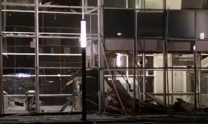 Взрыв в Амстердаме разрушил станцию ​​метро, ​​фото — скриншот видео