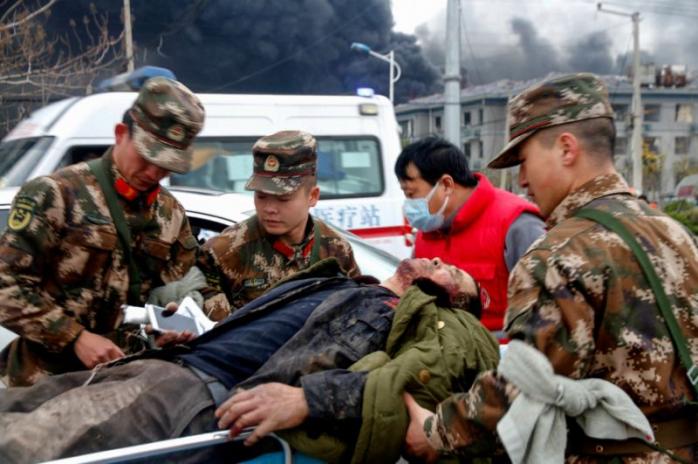 Вибух на хімзаводі в Яньчені забрав життя щонайменше 47-ми осіб, фото: AFP