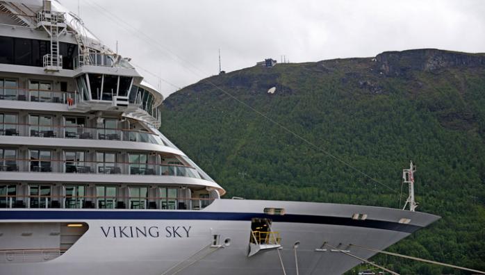 Катастрофа біля берегів Норвегії: з'явилося нове відео з круїзного лайнера. Фото: Vesti