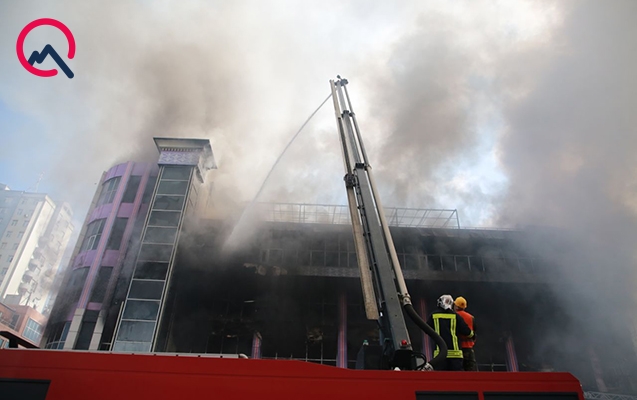 ТРЦ у Баку згорів дотла, постраждали 10 осіб