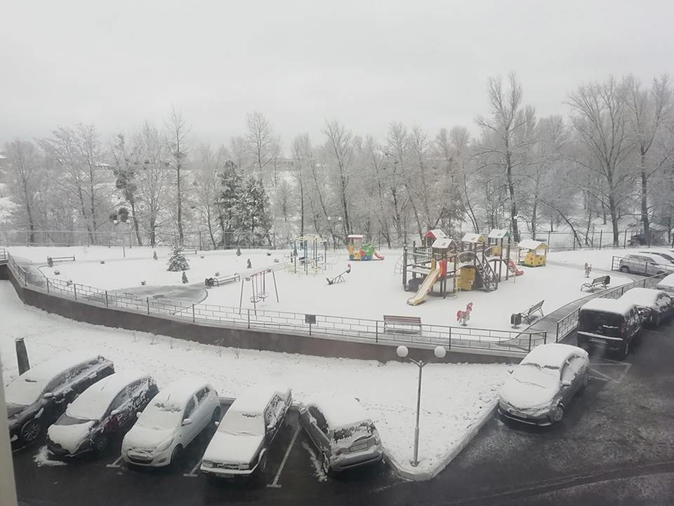Сніг у Києві. Фото: Обозреватель