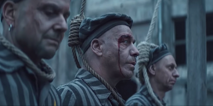 Групу Rammstein розкритикували у Німеччині за відео з образами в’язнів нацистських концтаборів. Фото: Rammstein