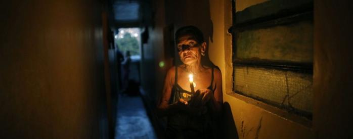 Блэкаут в Венесуэле: больницы и аэропорты без света, нарушена подача воды. Фото: ТСН