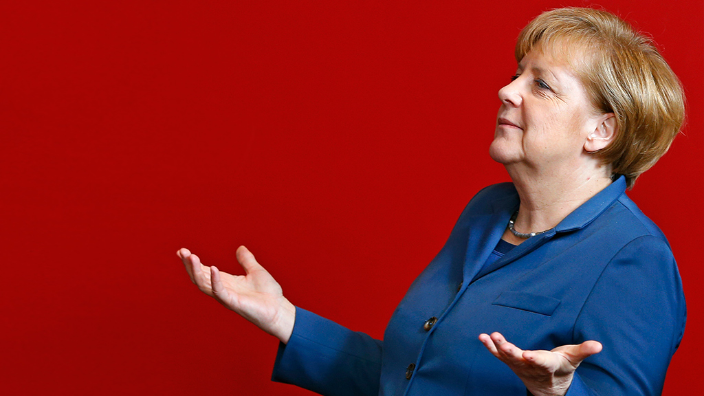 Партия Меркель указала, почему Зеленский должен поскорее показать свою команду