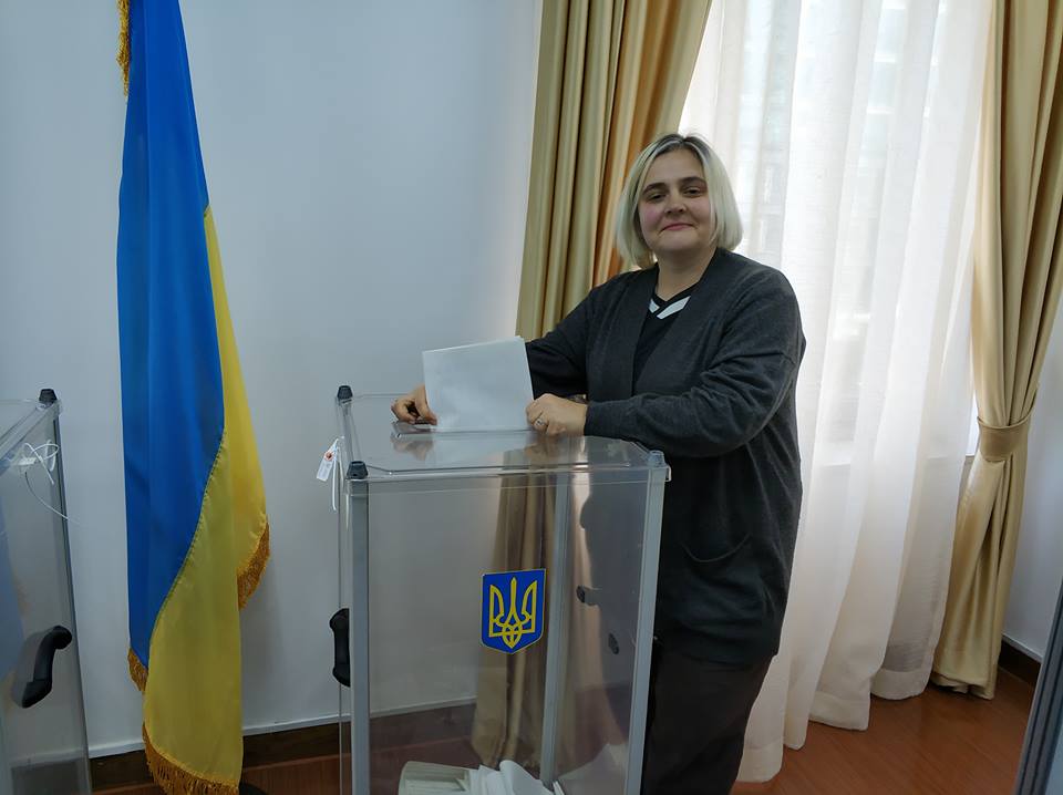 Выборы президента: открылись первые участки за границей, украинцы Китая уже голосуют / Facebook Юлия Смаль