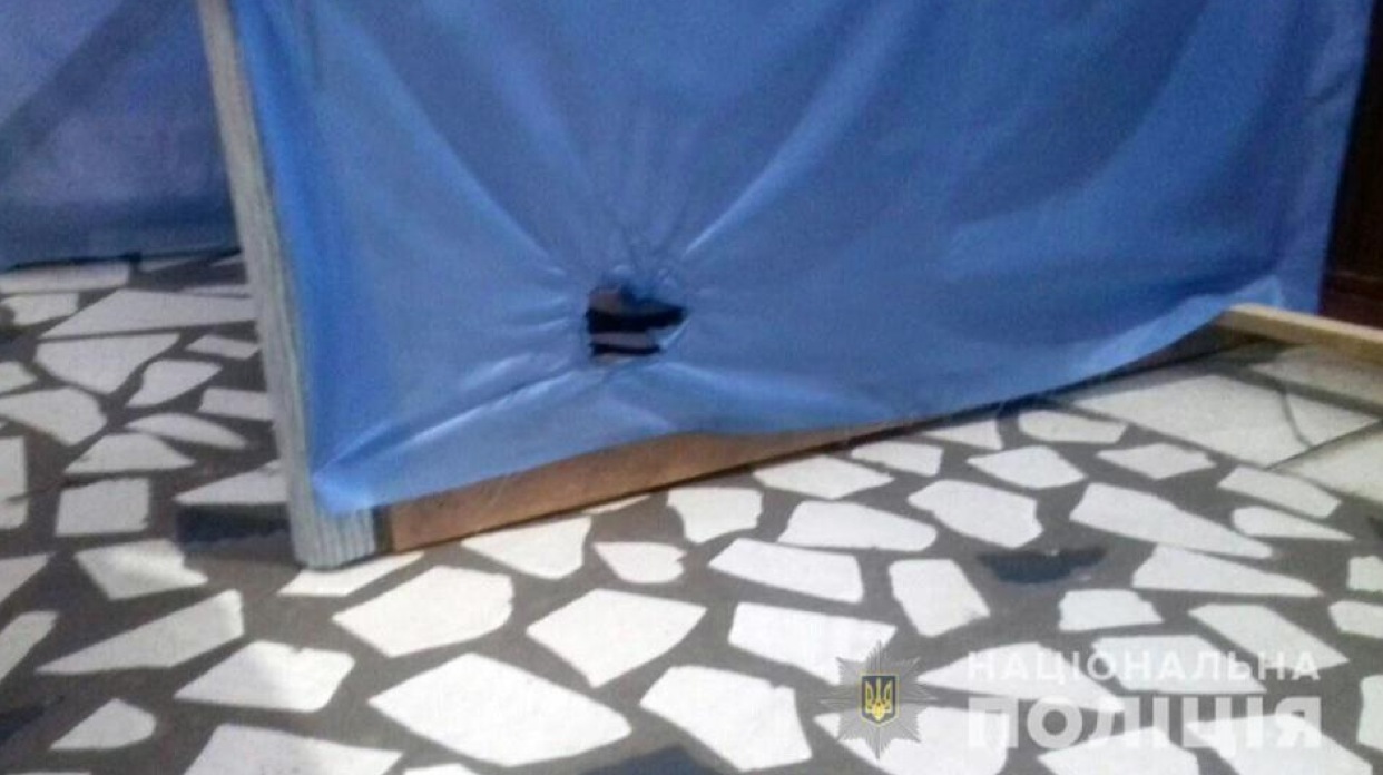 Запальну суміш кинули у приміщення виборчої дільниці на Чернігівщині — МВС