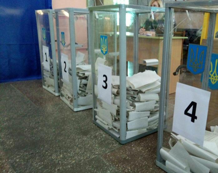 Явка избирателей составляет 45,11% — данные ЦИК по состоянию на 15.00. Фото: Юрий Конкевич / Ракурс