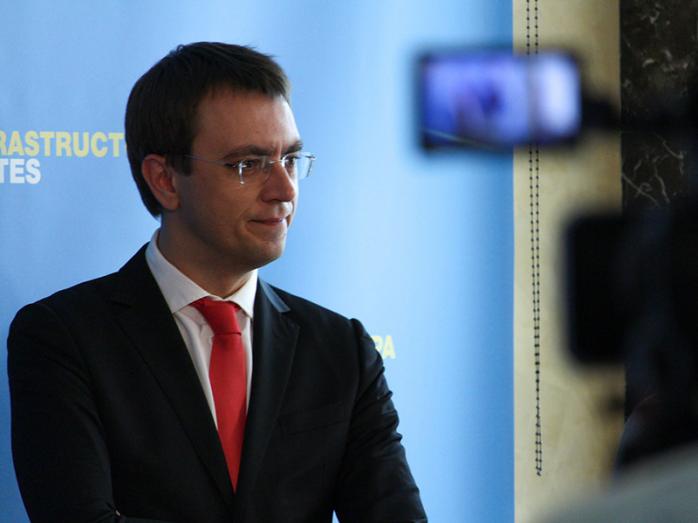 Суд закрив справу проти міністра Омеляна. Фото: Delo.ua 