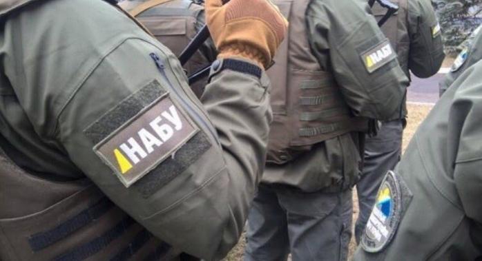 НАБУ проводит обыски в Нацагентстве по розыску коррупционных активов. Фото: Українські Новини