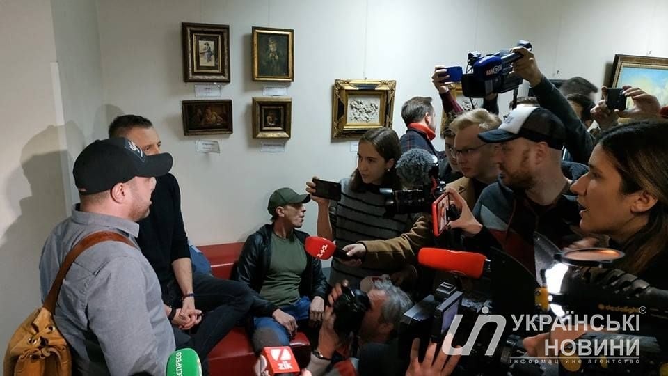Пресс-конференцию друга детства Зеленского отложили из-за информации о минировании здания