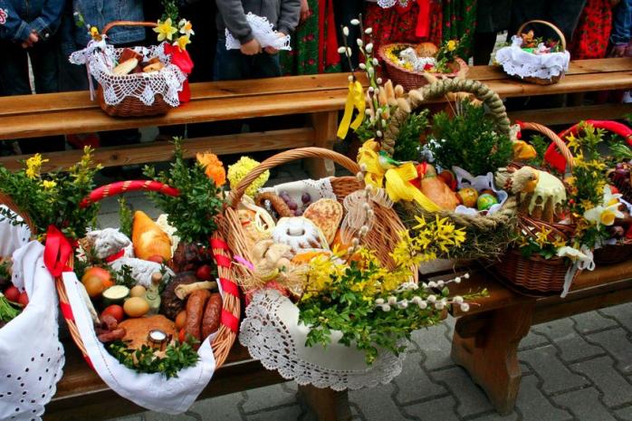 Великодній кошик: стало відомо, у скільки українцям обійдеться святкове застілля / Фото: Експрес онлайн