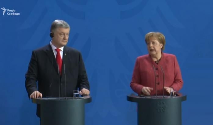 Великоднє перемир’я, “Північний потік - 2” та ігнорування Зеленського: про що Порошенко говорив із Меркель / Фото: Скрін YouTube