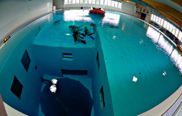 Самый глубокий бассейн в мире откроют в Польше. Фото: Главком
