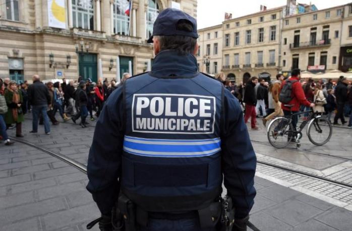 Поліція знайшла вкрадений перстень, вартість якого становить 1 млн доларів, фото: The Local France