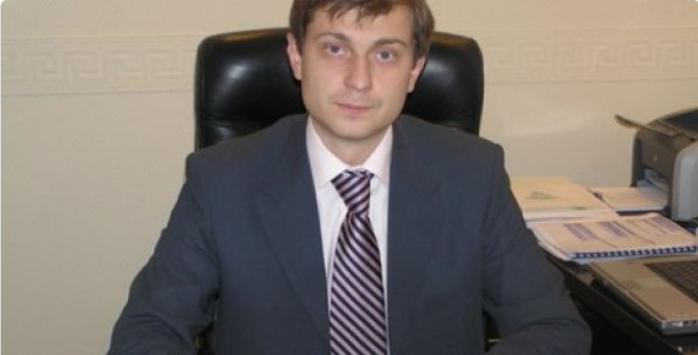 Суд избирает меру пресечения экс-нардепу Крючкову, якобы отчитывавшемуся Кононенко об схемах в энергетике