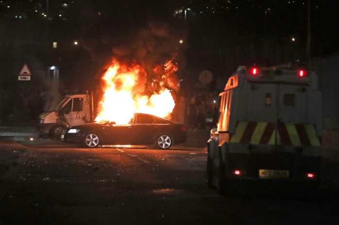 Журналистку убили во время беспорядков в Северной Ирландии. Фото: twitter/Jacpoludek